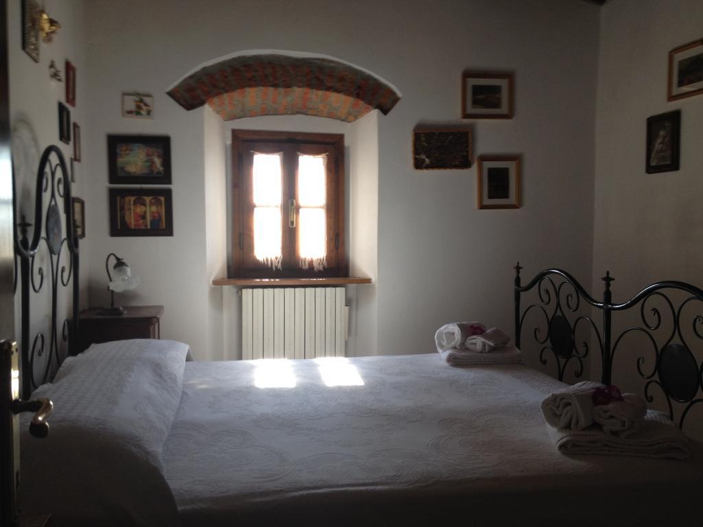 Villa Il Belvedere Di Roccavo Castiglion Fiorentino Zimmer foto